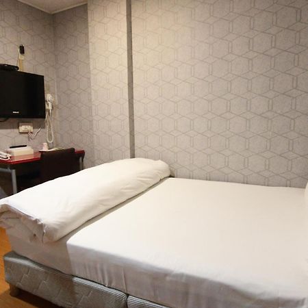 Baoshan Hotel Чжунли Экстерьер фото
