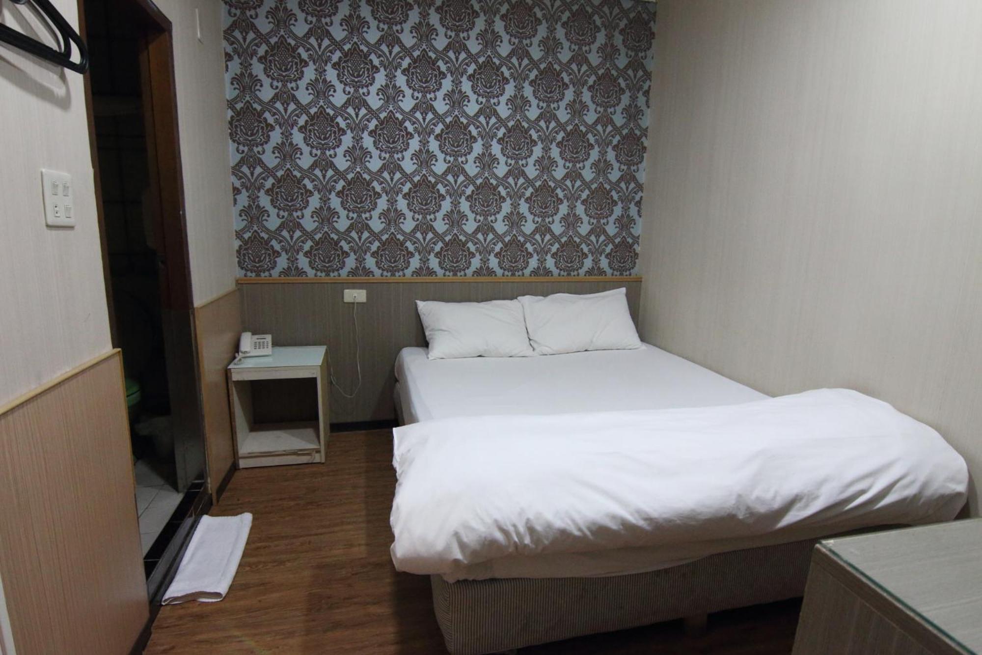 Baoshan Hotel Чжунли Экстерьер фото
